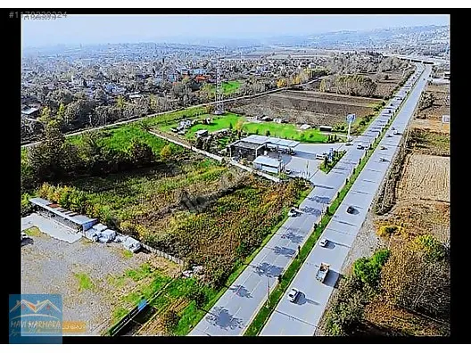 SAKARYA VALİLİK YOLUNDA SATILIK TİCARİ İMARLI ARSA